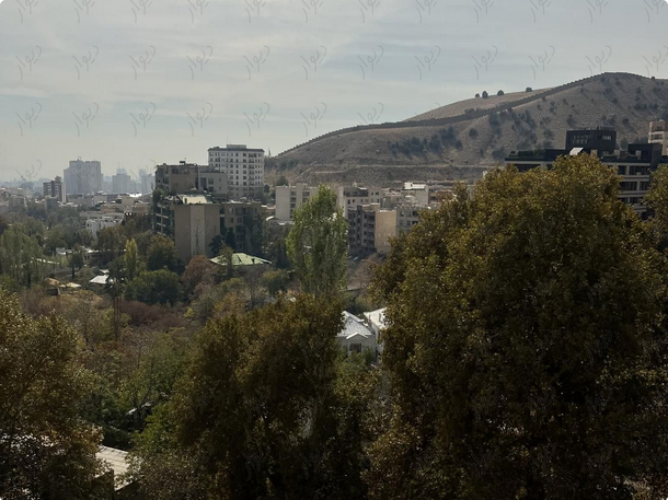 آپارتمان ۱۲۵ مترى دوخواب در درکه